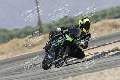 media/Oct-13-2025-Moto Forza (Mon) [[a66d839500]]/3-B Group/Session 3 (Turn 16)/